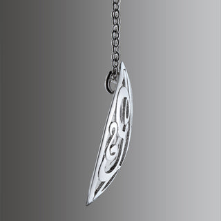 Single Sided 3-D 28x28mm Round Traditional Monogram Pendant