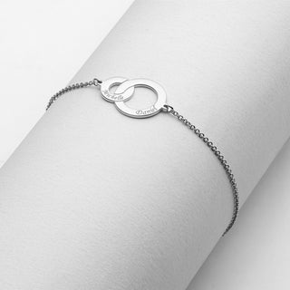 Sterling Silver Engraved Names Interlocking Circles Bracelet