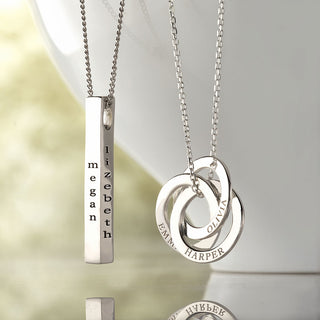 Interlocking Rings Engraved Names Necklace